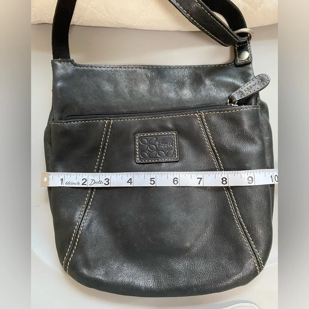Fossil vintage Black Patterned Leather Bag